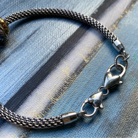 NWOT BRIGHTON "World's Best Grandma" Silver & Gold Two-Tone Charm Bracelet 8.25 - Picture 3 of 7